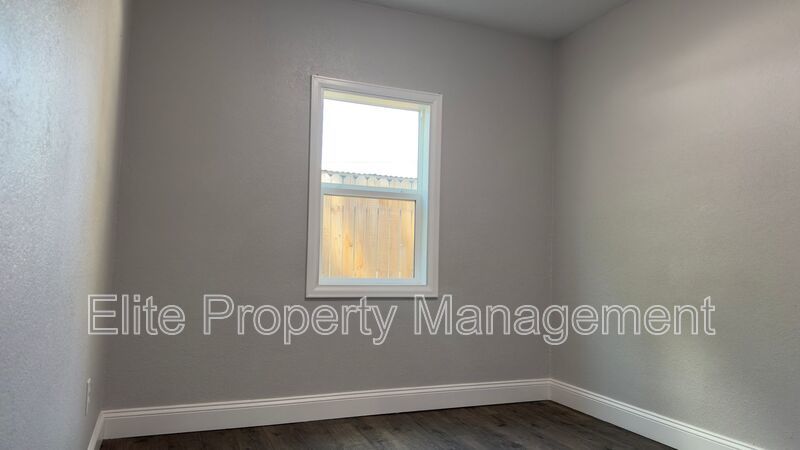 Move In Ready!!! property image