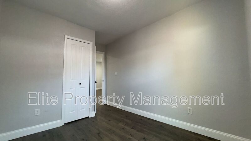 Move In Ready!!! property image