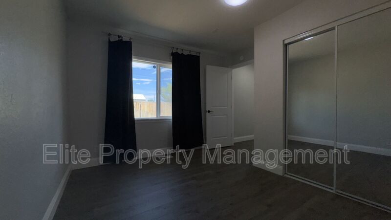 Move In Ready!!! property image